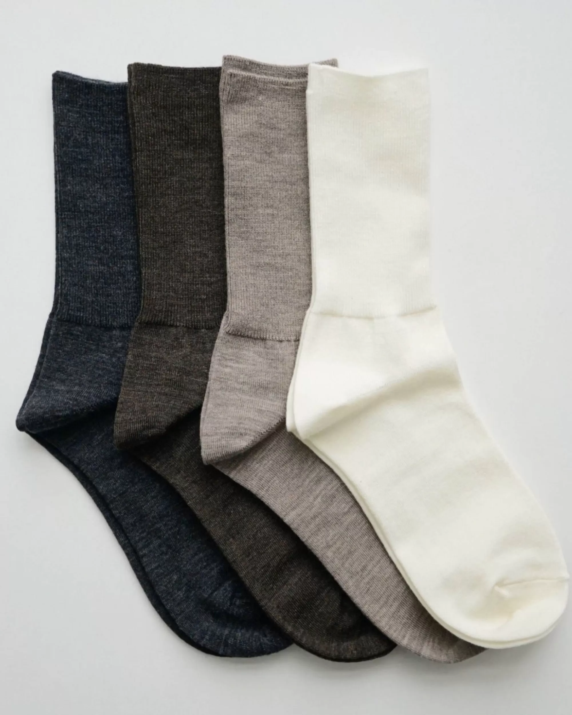 Outlet nishiguchi kutsushita Hakne : Merino Wool Ribbed Socks