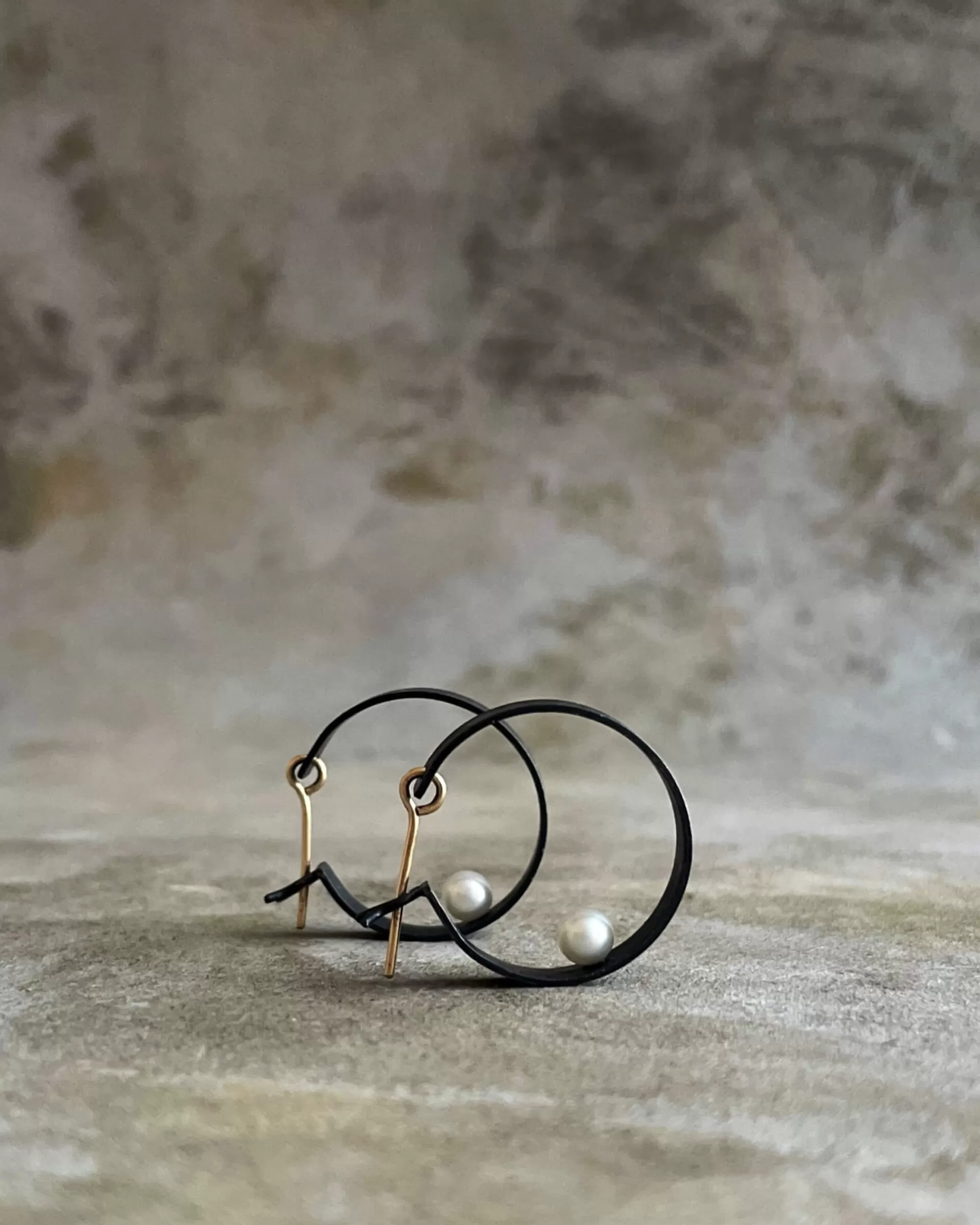 Flash Sale kaoru rogers : Shikaku Hoop Earrings