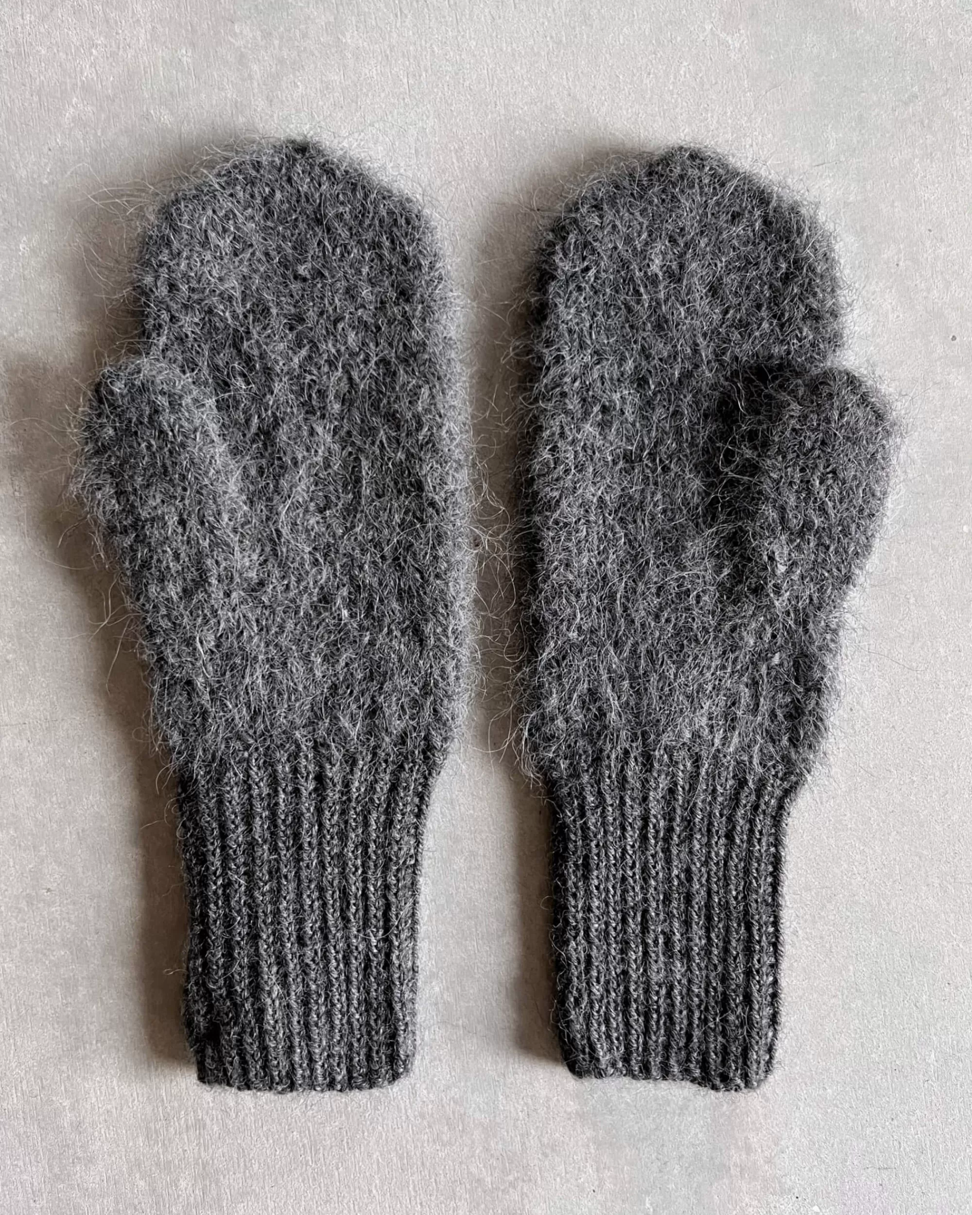 Best karakoram : Alpaca Wool Gloves In Flint