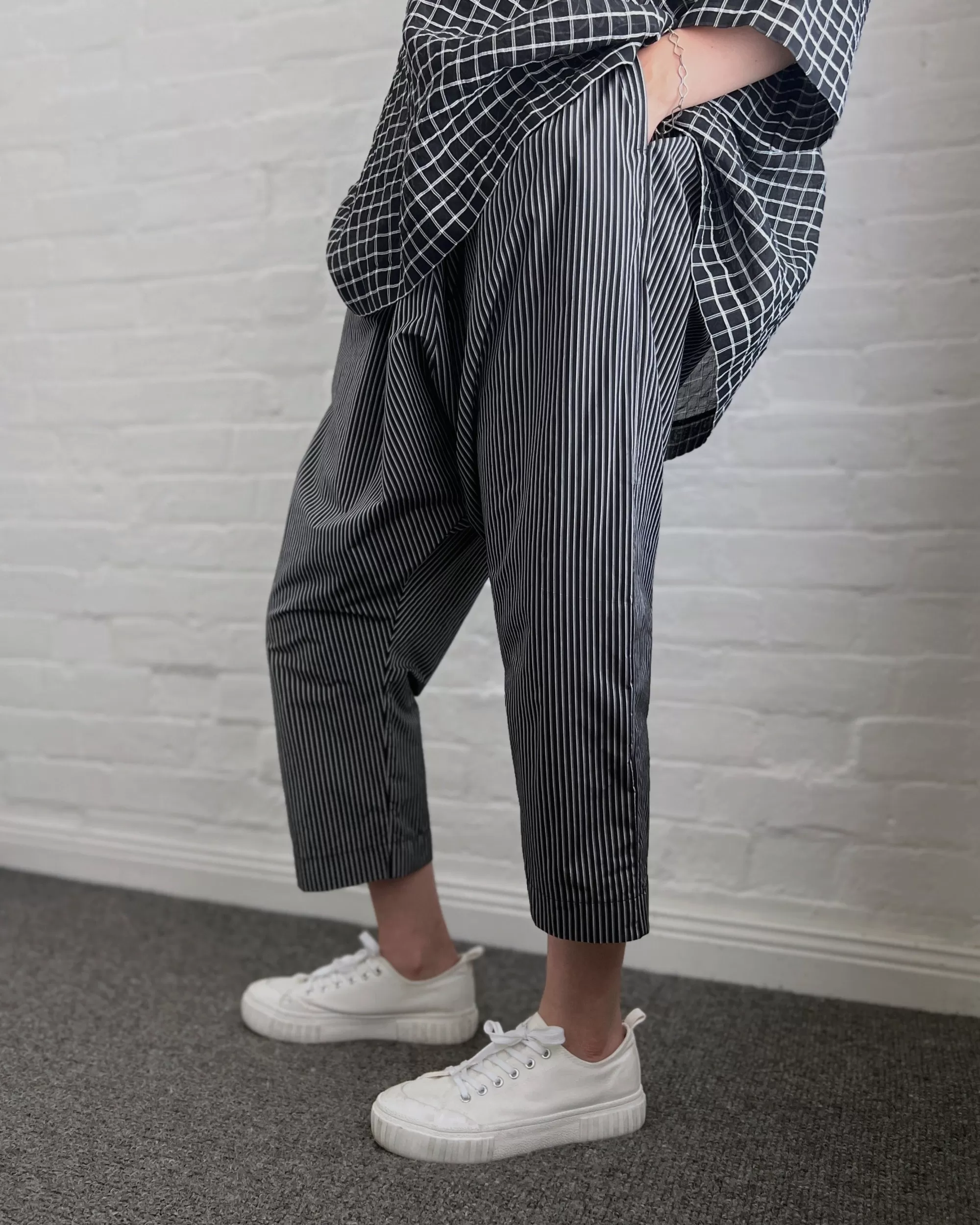 Hot LJ struthers : Striped Cotton Pants