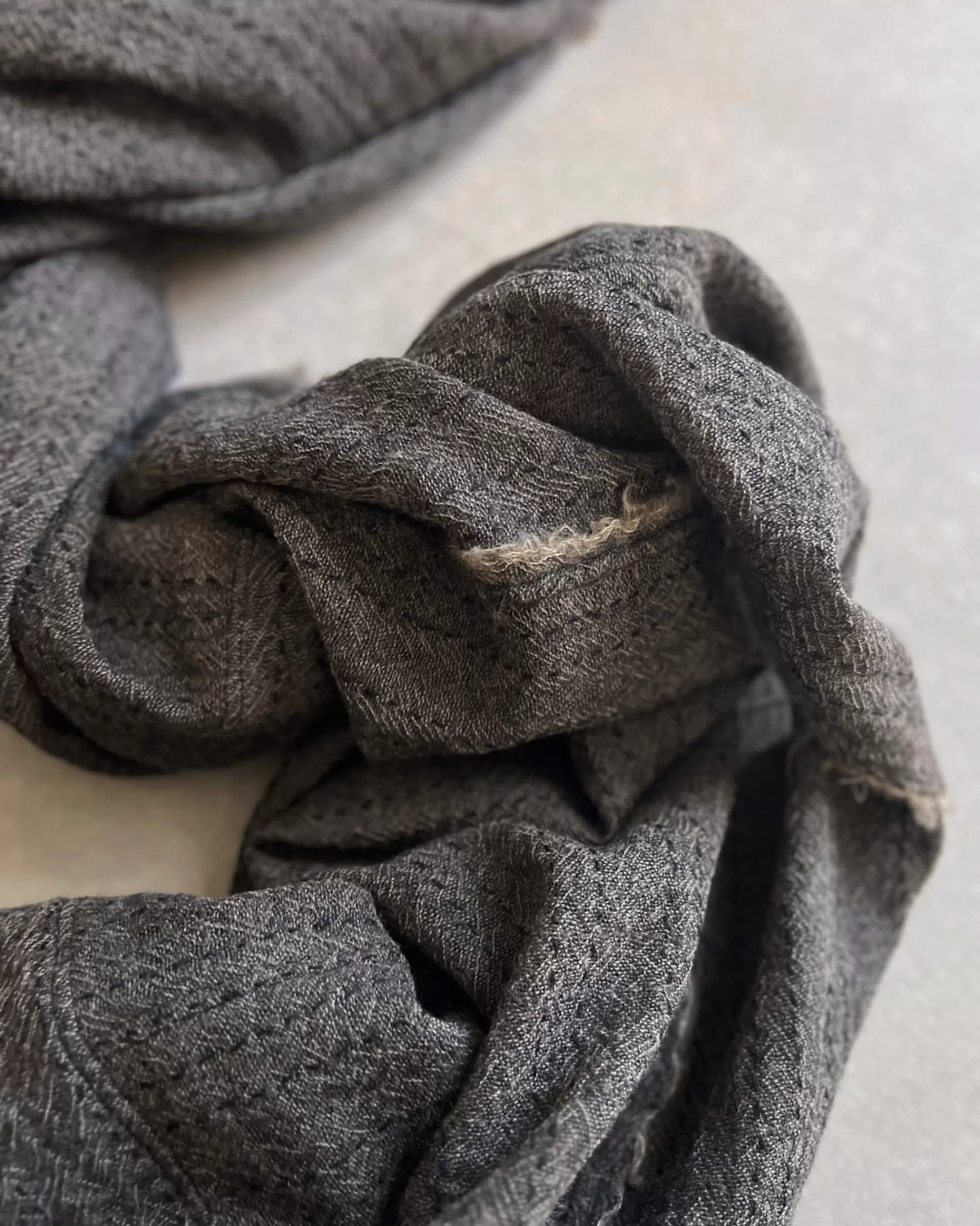 Hot LJ struthers : Wool Chapter Scarf