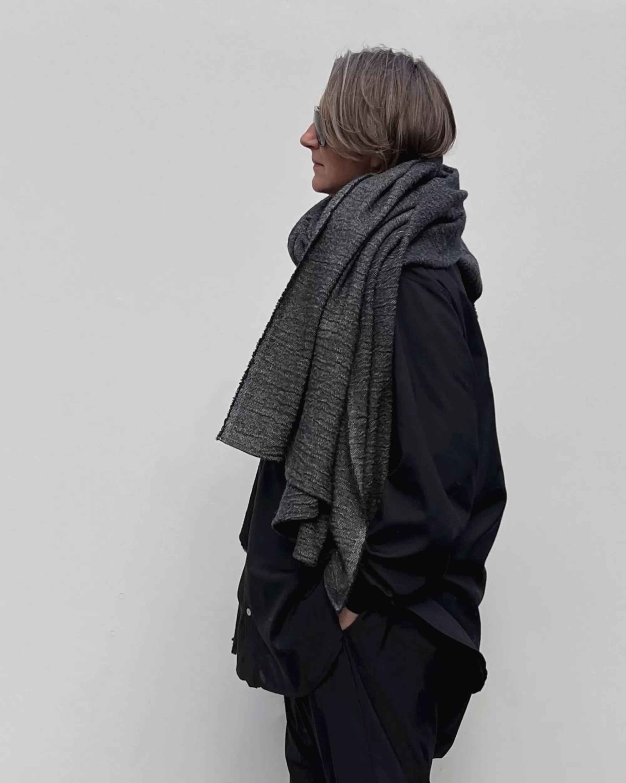 Store LJ struthers : Wool Chapter Scarf