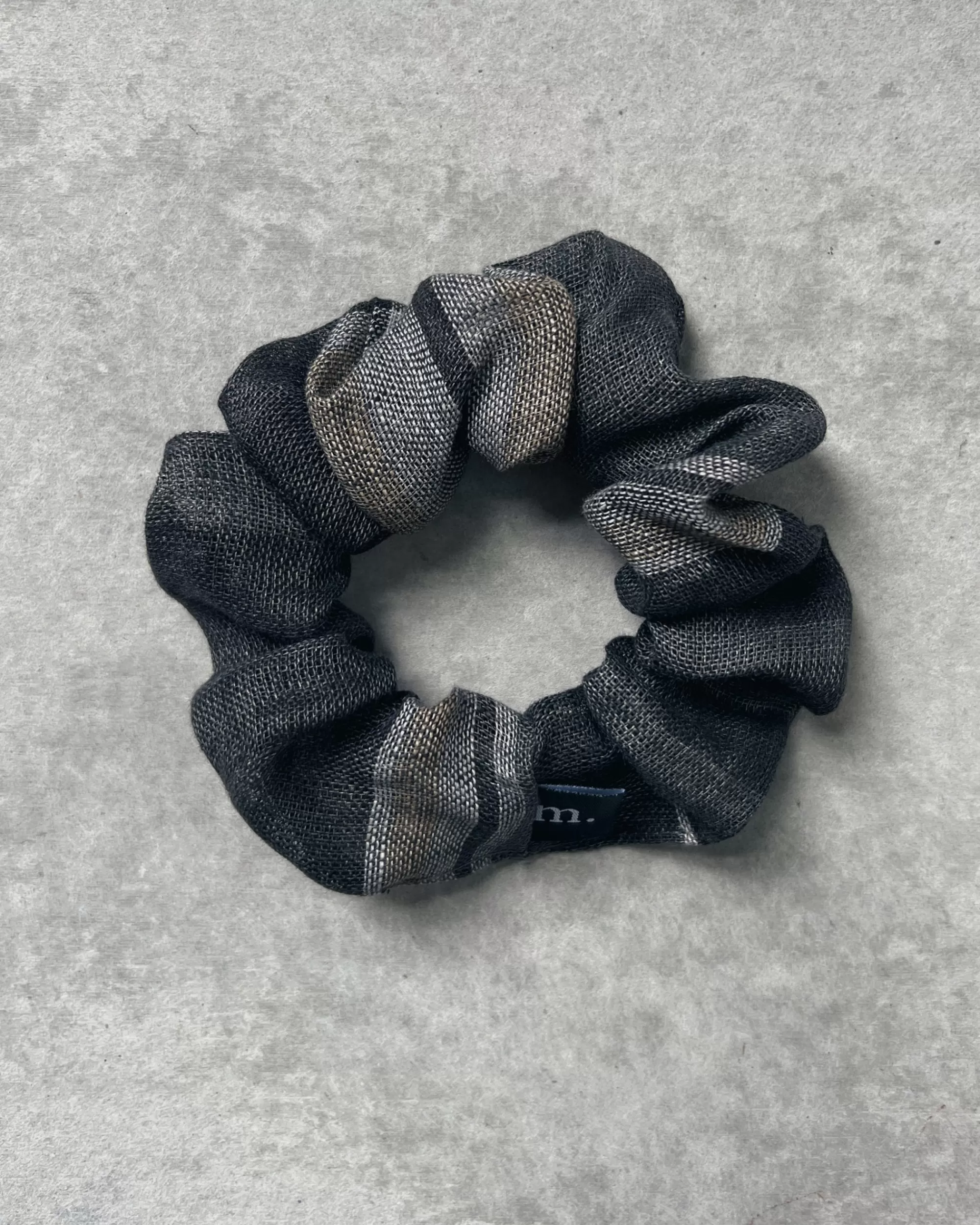 Shop the maker M' For : Plaid Linen Scrunchie