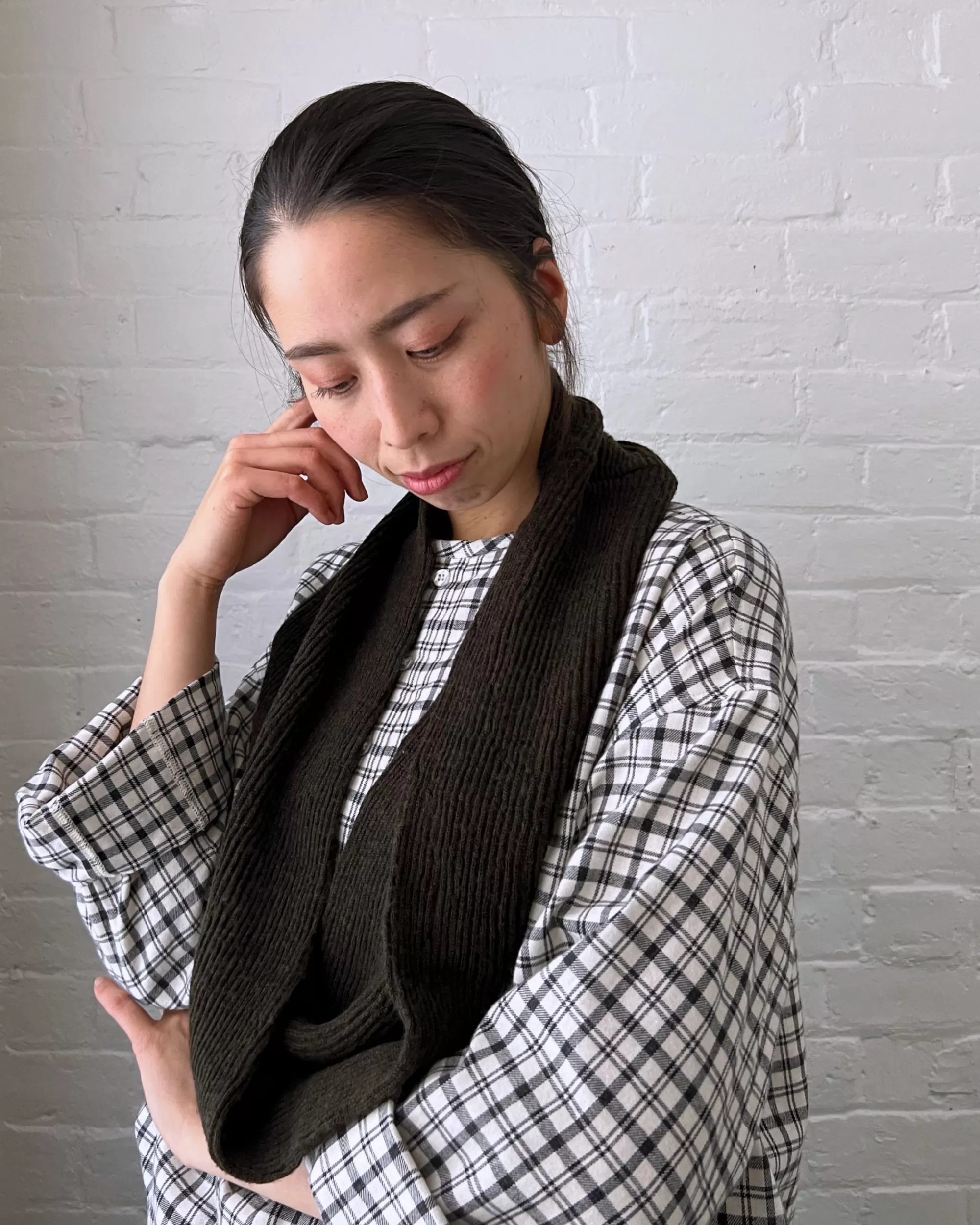 Cheap nishiguchi kutsushita Memeri : Merino Wool Loop Scarf In Clove