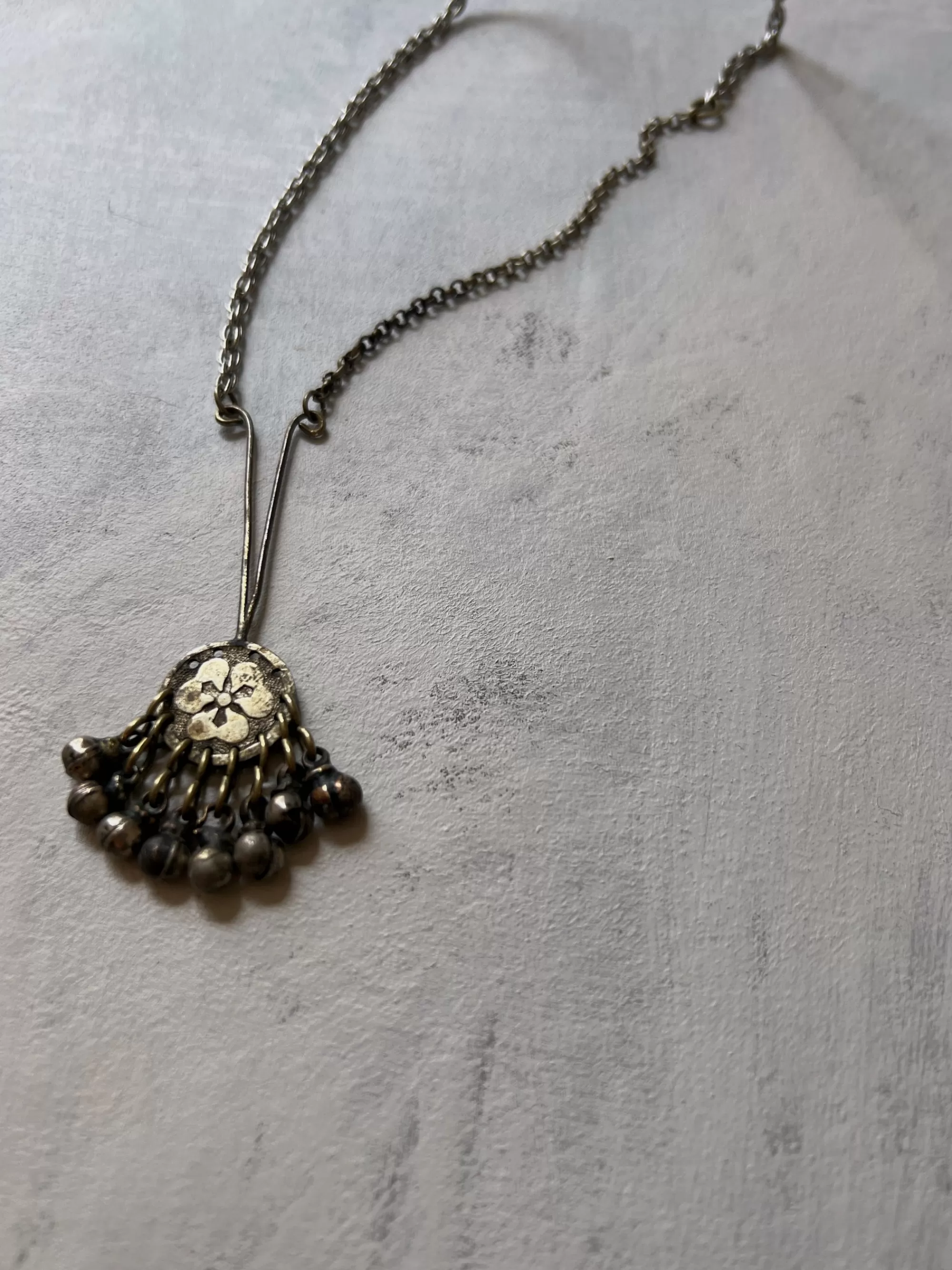 Clearance modern marcel : Vintage Pendant Necklace