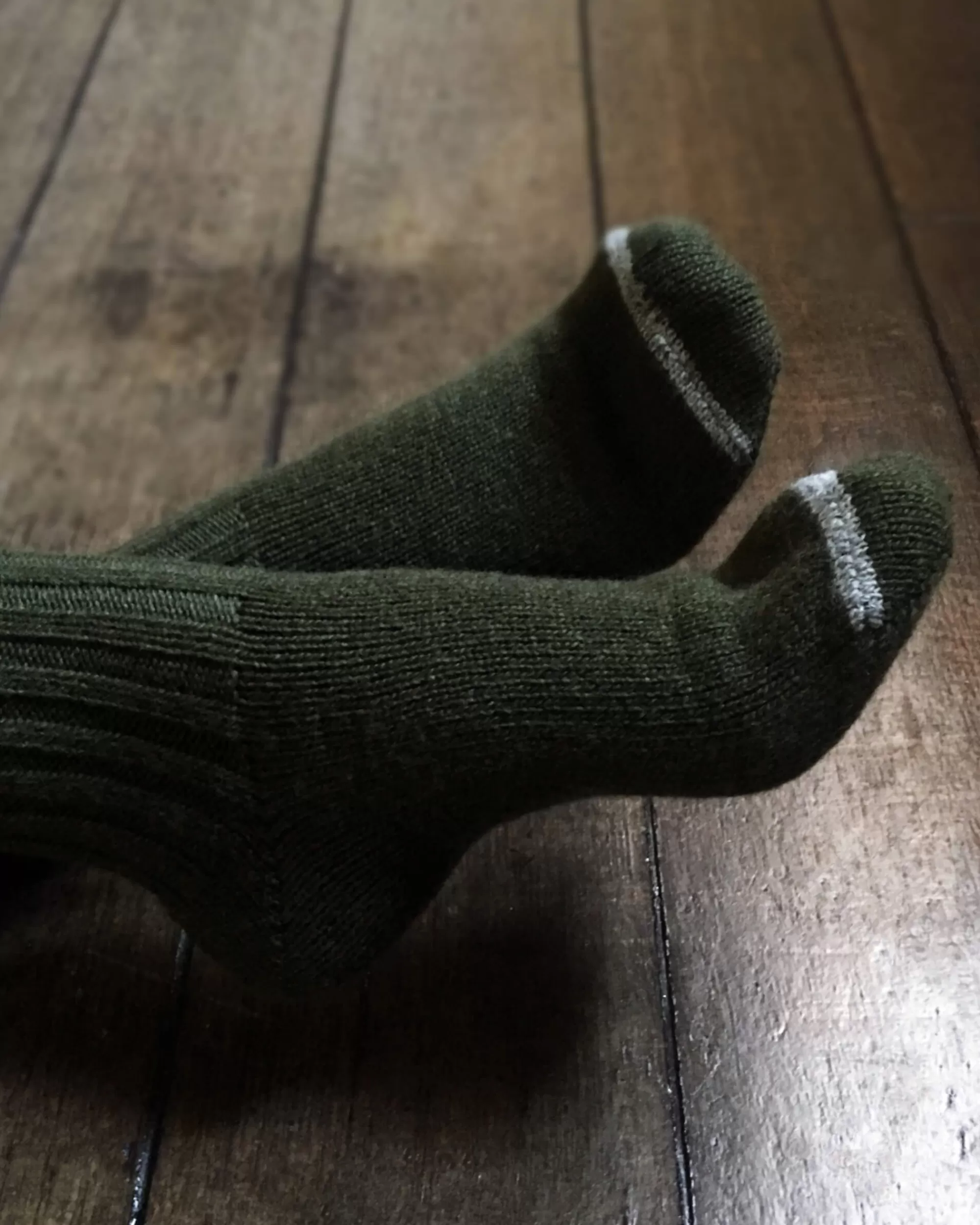 Discount nishiguchi kutsushita : Praha Wool Ribbed Socks