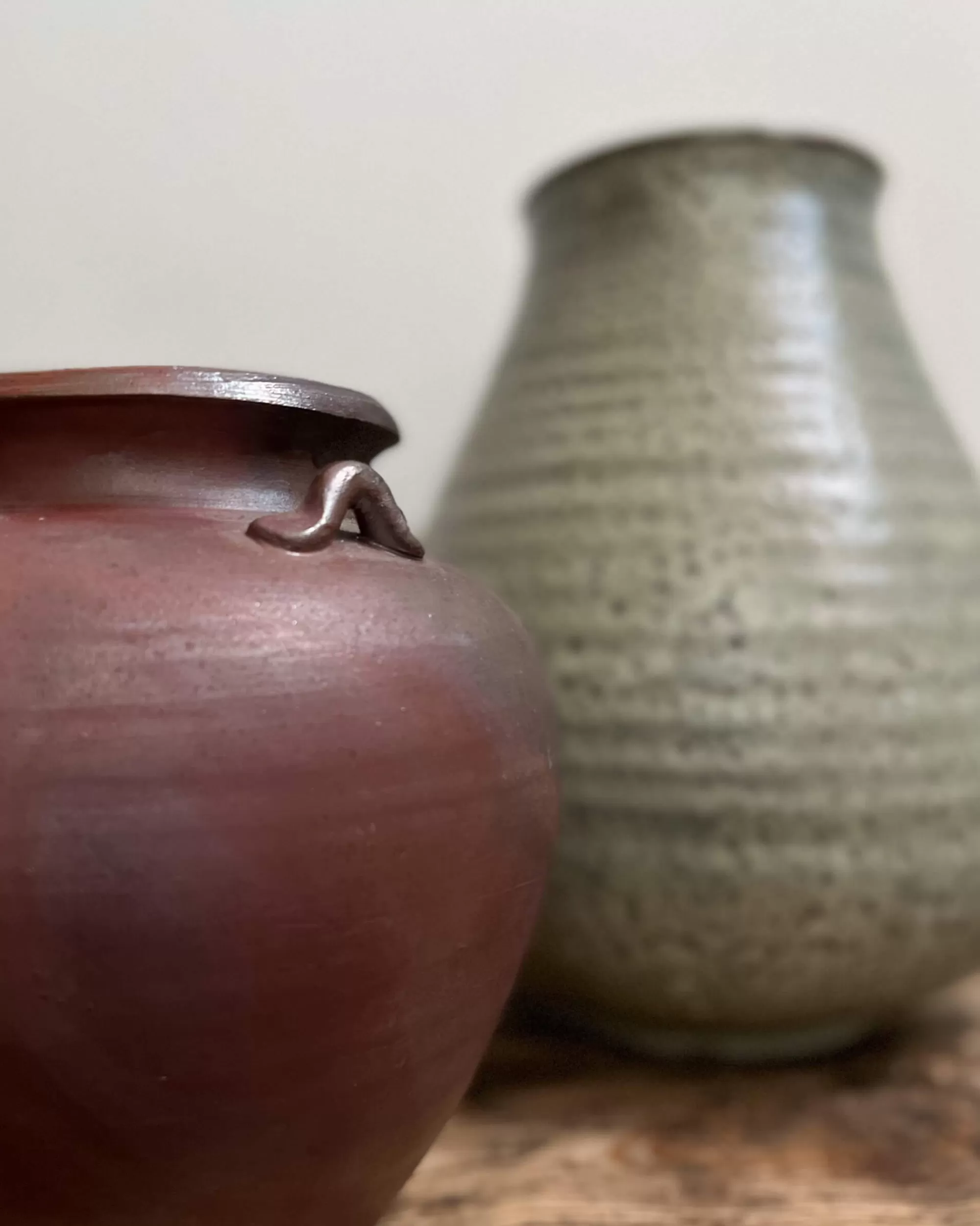 Hot the maker Vintage Japanese Ceramic Vase