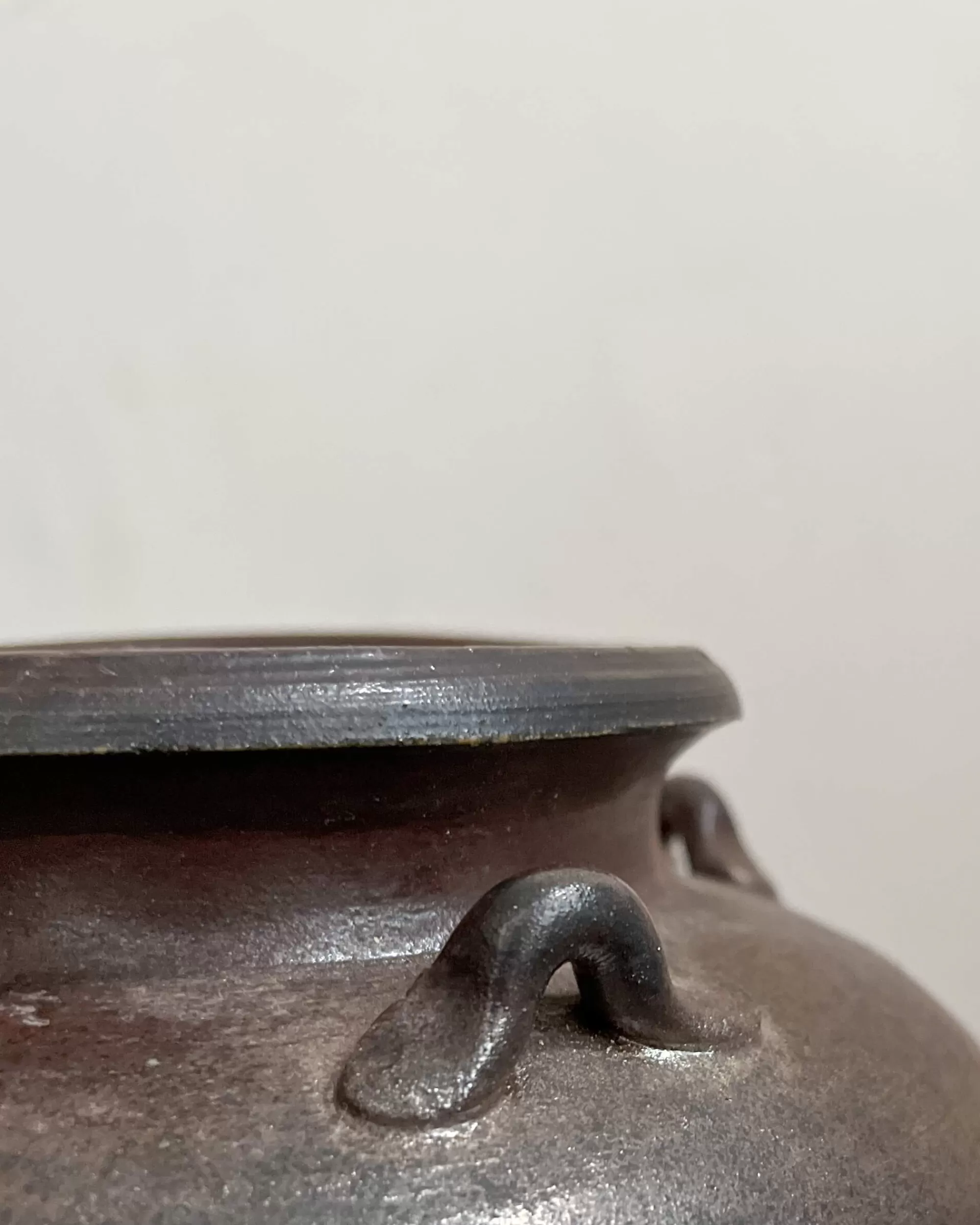 Hot the maker Vintage Japanese Ceramic Vase