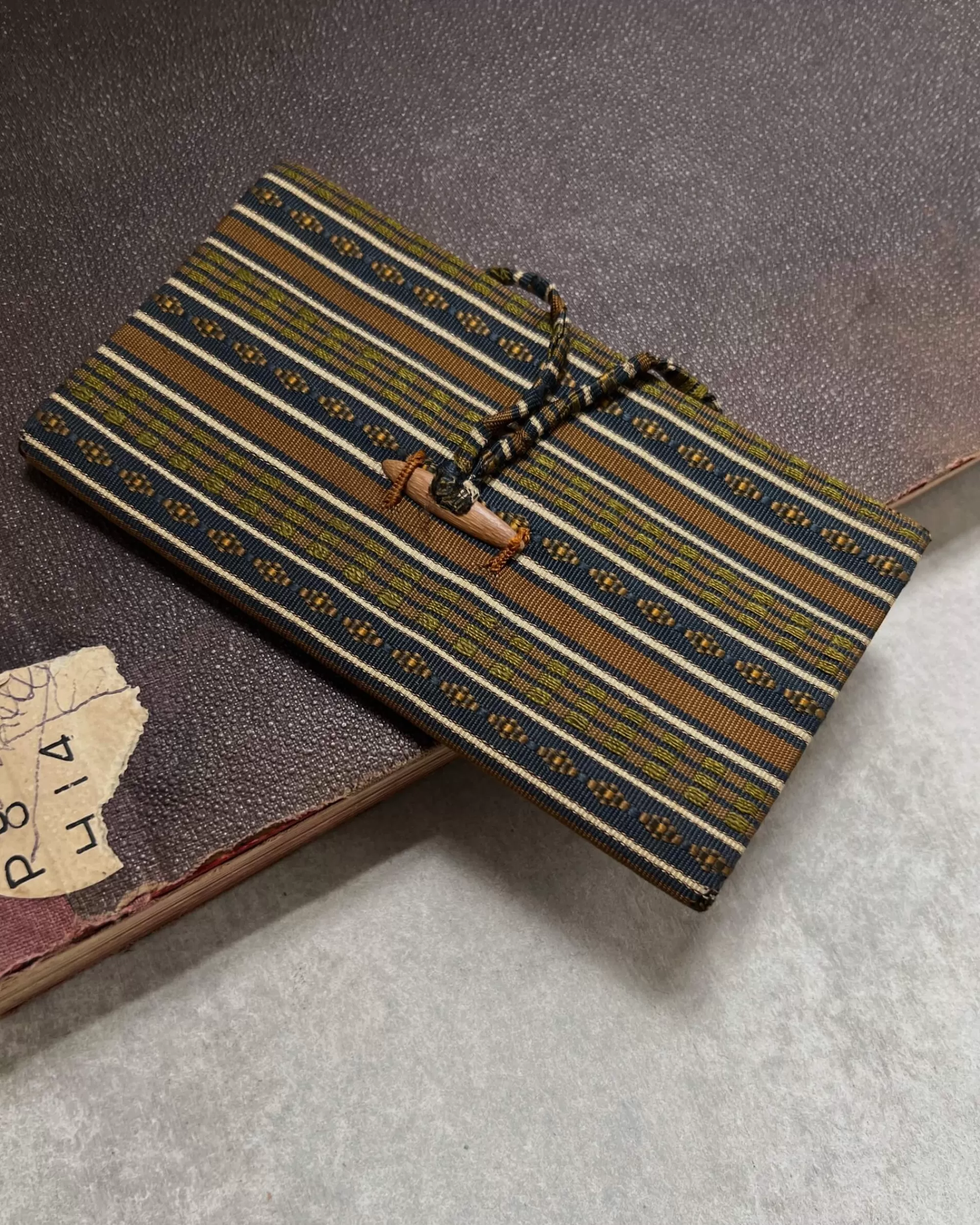 Discount the maker Vintage Japanese Fabric Billfold